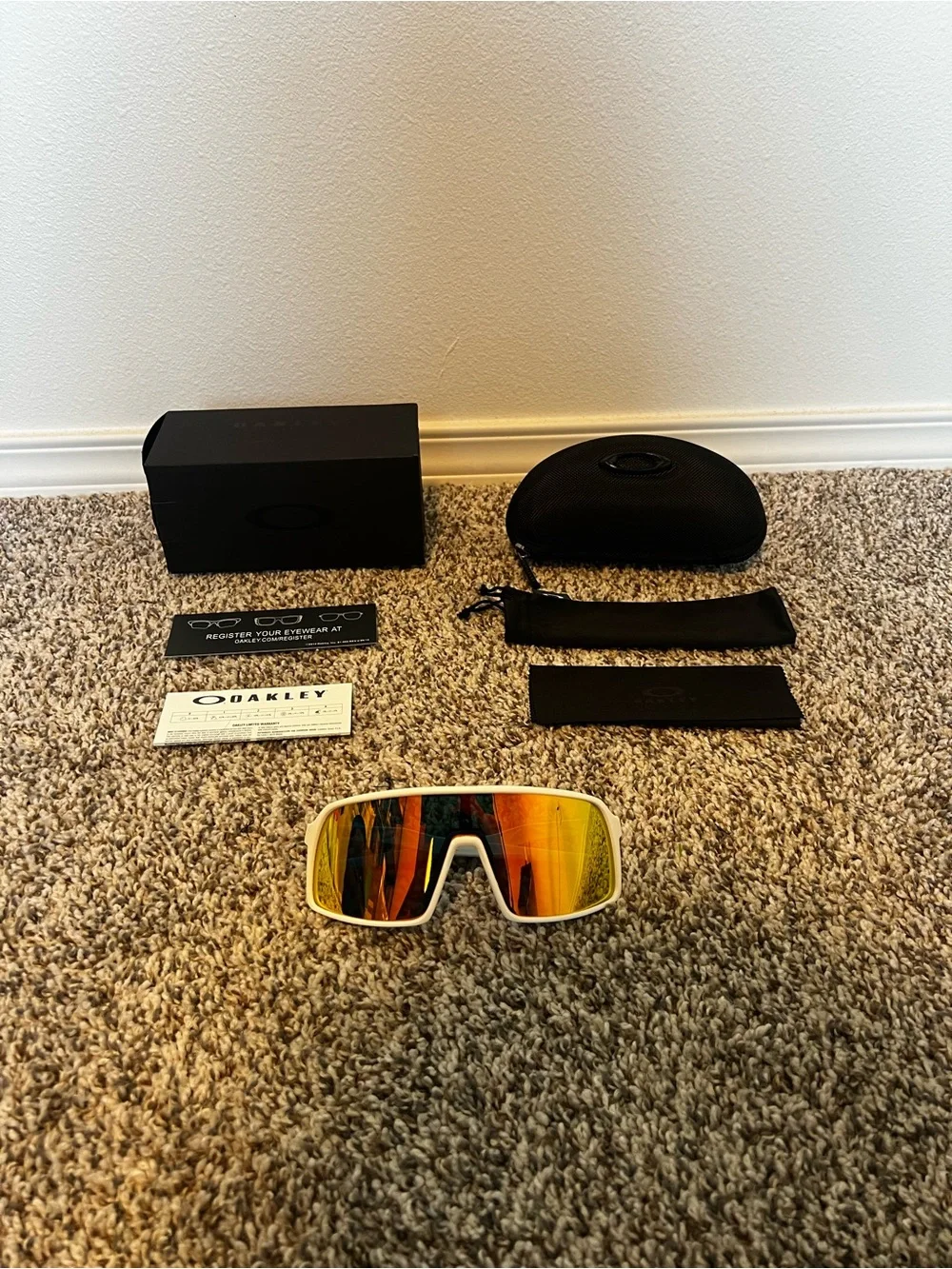 Oakley Sutros Polarized Lens